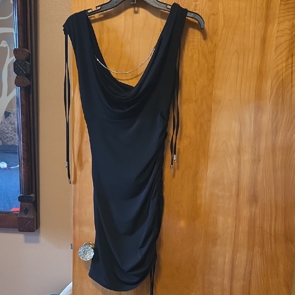Chic Black Backless Dress